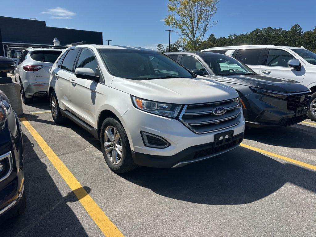 used 2015 Ford Edge car, priced at $8,400