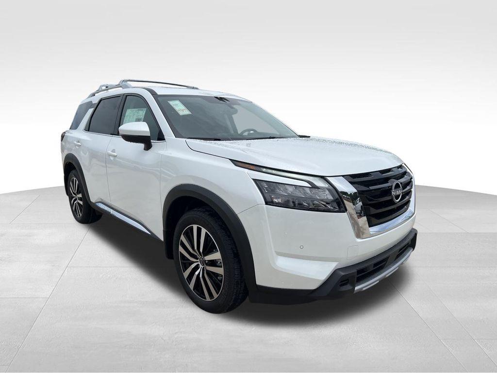 new 2025 Nissan Pathfinder car, priced at $51,265