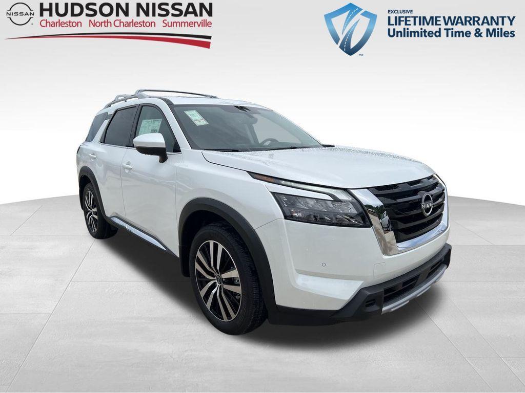 new 2025 Nissan Pathfinder car, priced at $51,265