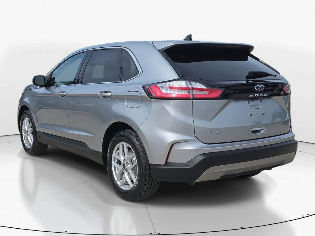 used 2024 Ford Edge car, priced at $20,400
