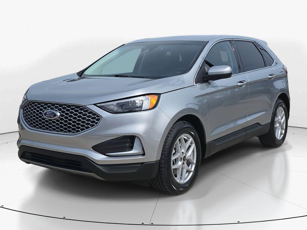 used 2024 Ford Edge car, priced at $20,400