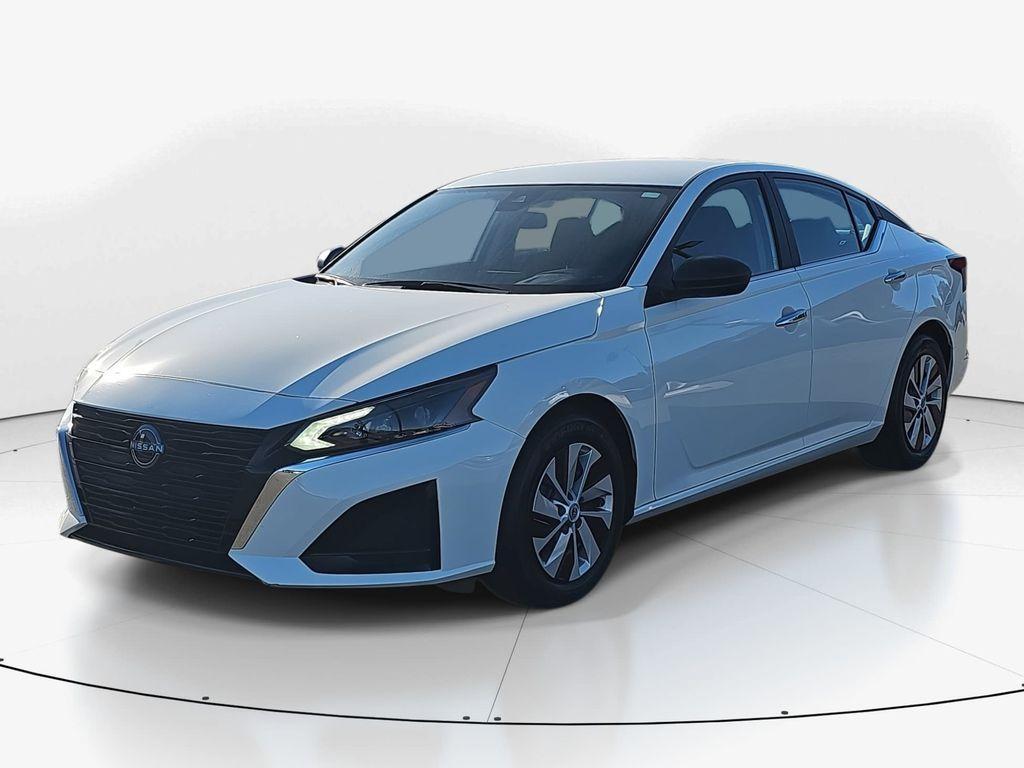 used 2025 Nissan Altima car, priced at $23,700