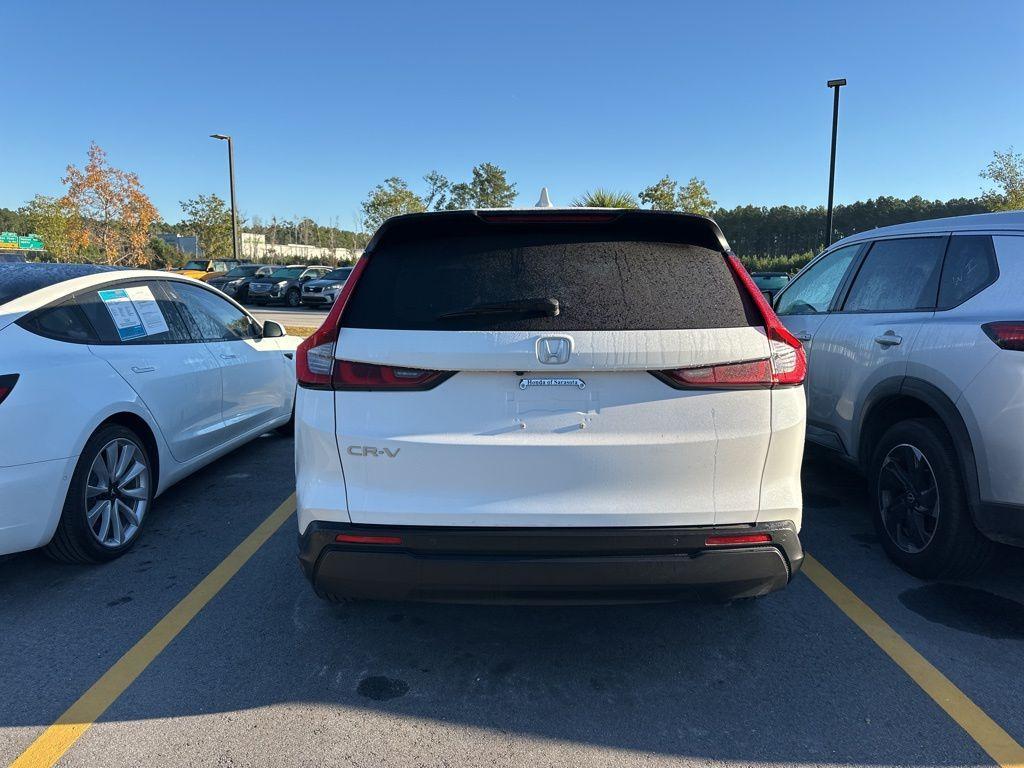 used 2024 Honda CR-V car, priced at $33,400