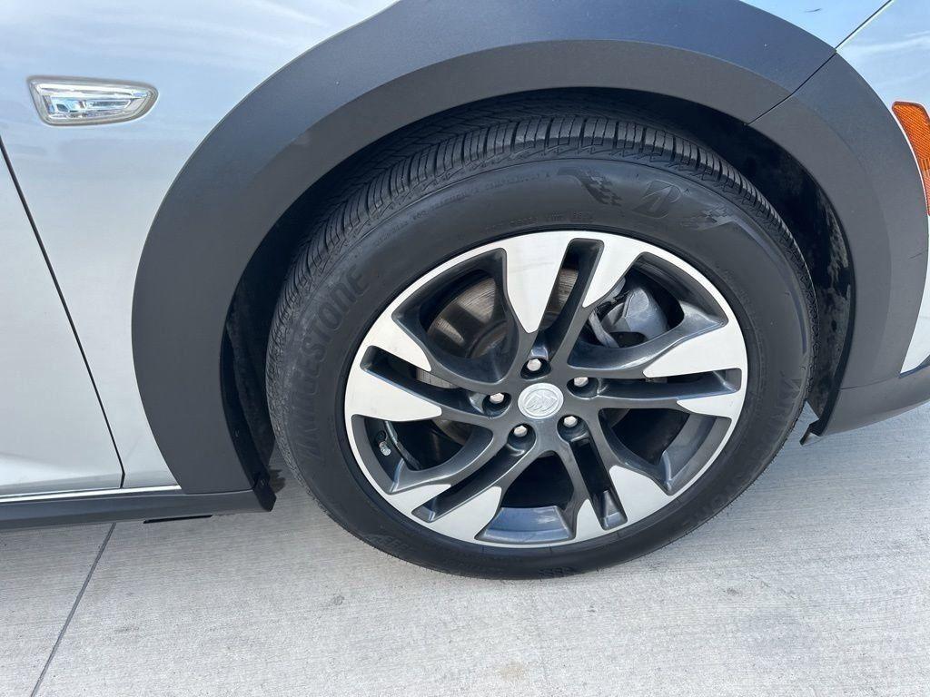 used 2019 Buick Regal TourX car, priced at $13,900