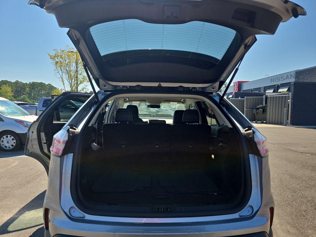 used 2024 Ford Edge car, priced at $20,300