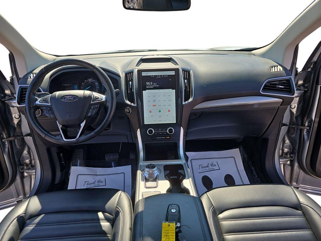 used 2024 Ford Edge car, priced at $20,300