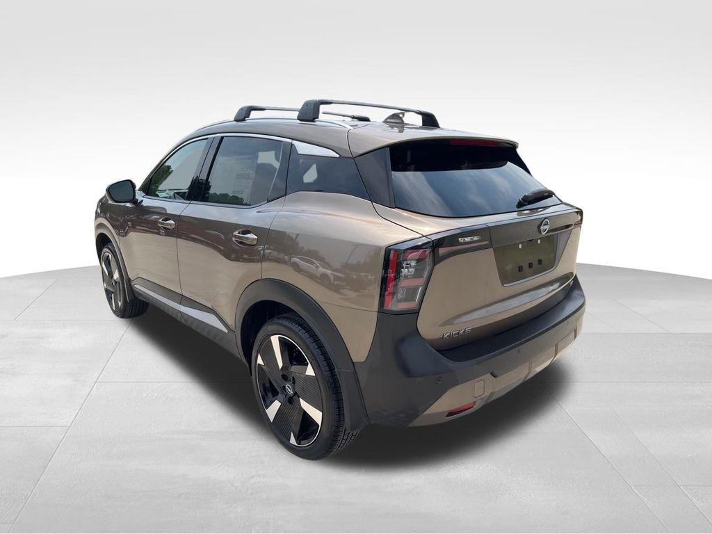 new 2025 Nissan Kicks car, priced at $29,505