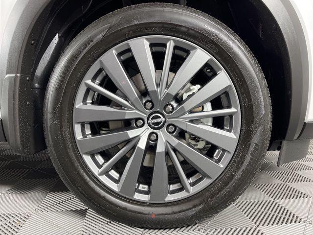 new 2025 Nissan Pathfinder car, priced at $46,090
