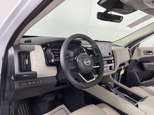 new 2025 Nissan Pathfinder car, priced at $46,090