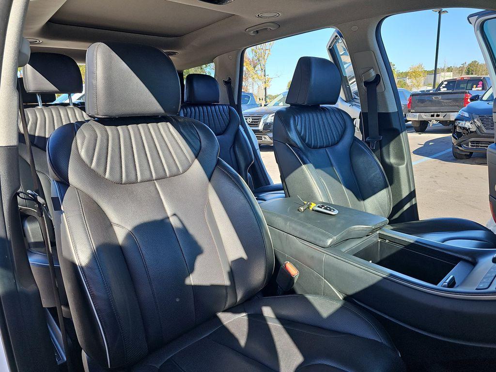 used 2023 Hyundai Palisade car, priced at $34,400