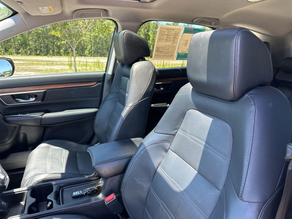 used 2019 Honda CR-V car, priced at $21,300