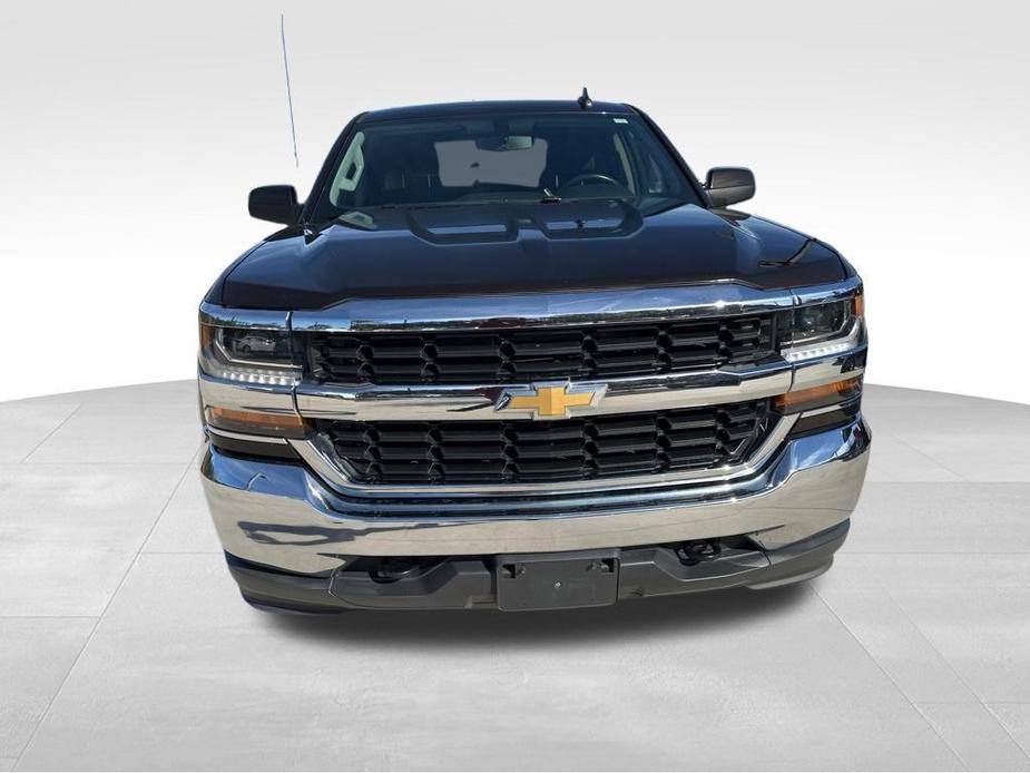 used 2018 Chevrolet Silverado 1500 car, priced at $26,402