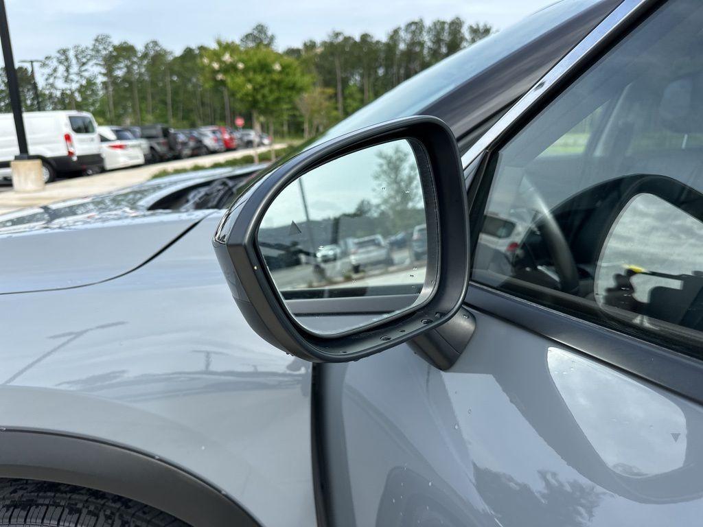 used 2023 Nissan Rogue car, priced at $23,400