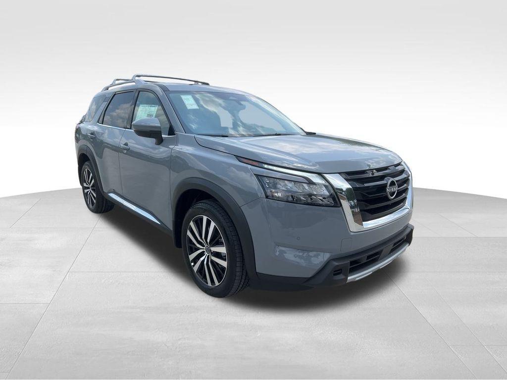 new 2025 Nissan Pathfinder car, priced at $51,265