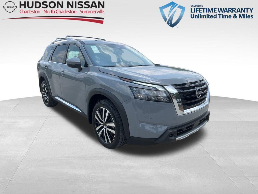 new 2025 Nissan Pathfinder car, priced at $51,265