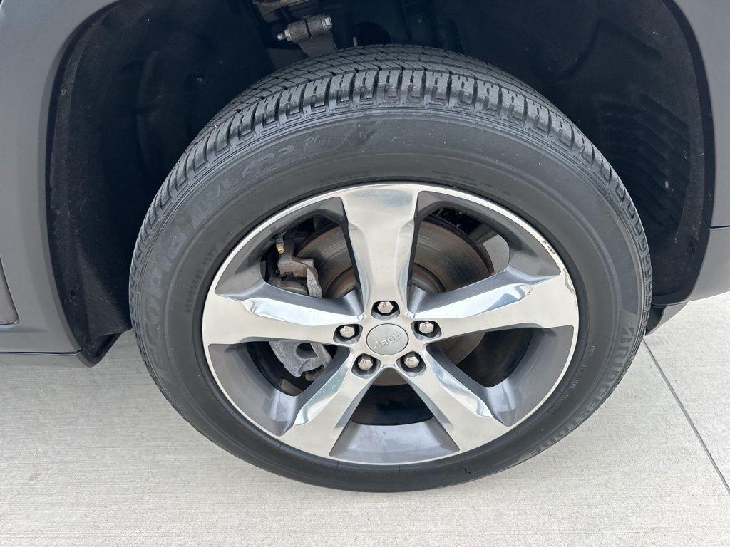used 2022 Jeep Grand Cherokee L car, priced at $36,200