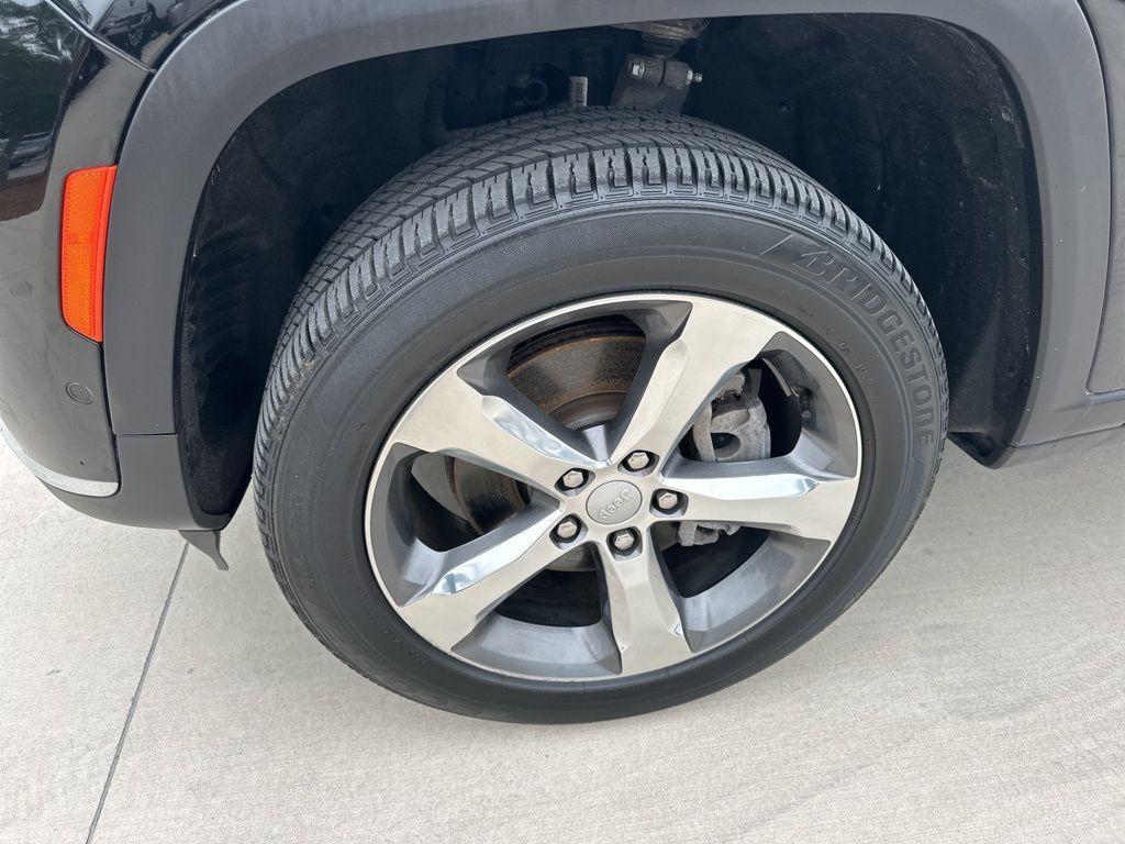 used 2022 Jeep Grand Cherokee L car, priced at $36,200