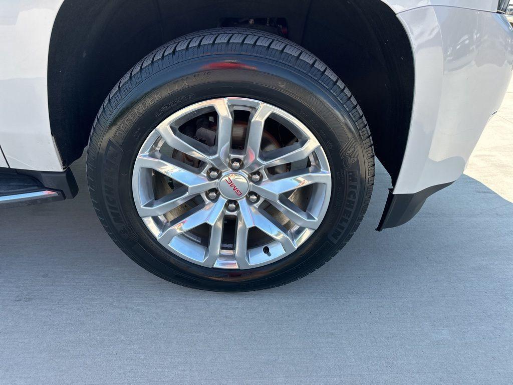 used 2017 GMC Yukon car, priced at $24,800