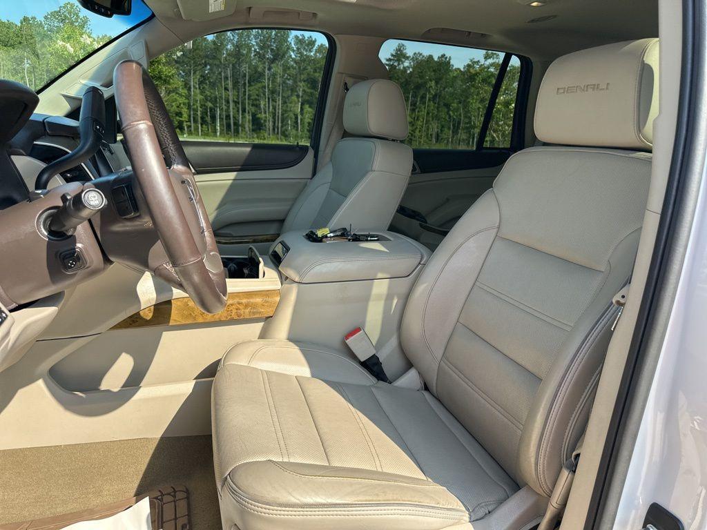 used 2017 GMC Yukon car, priced at $24,800