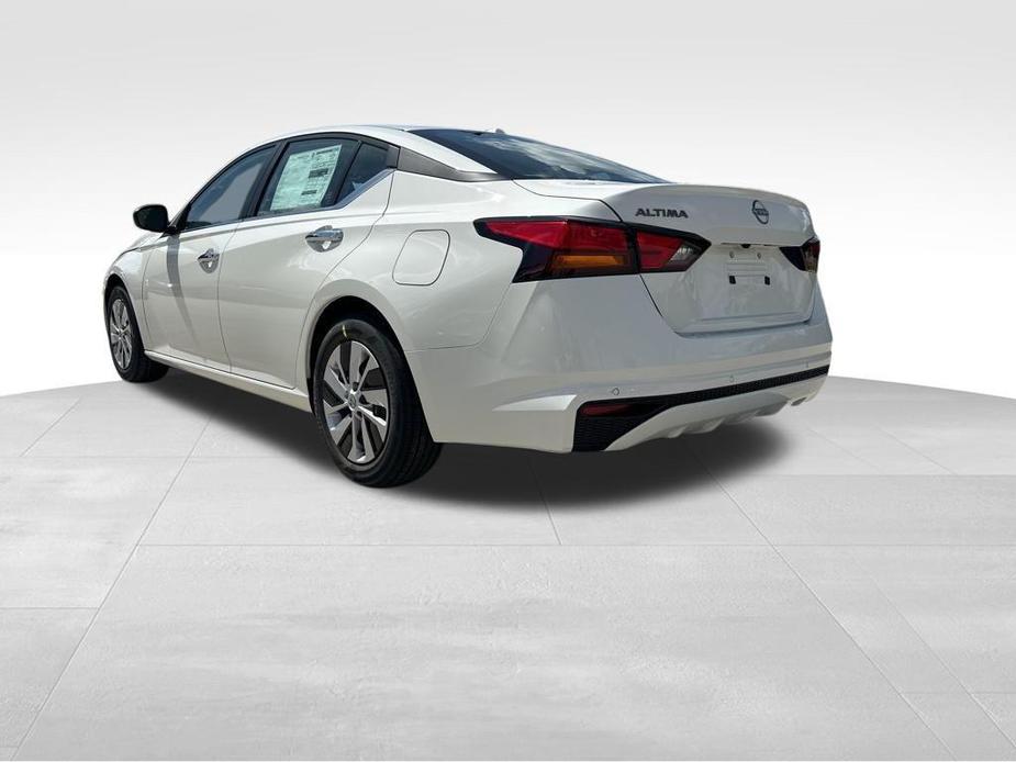 new 2025 Nissan Altima car, priced at $25,678