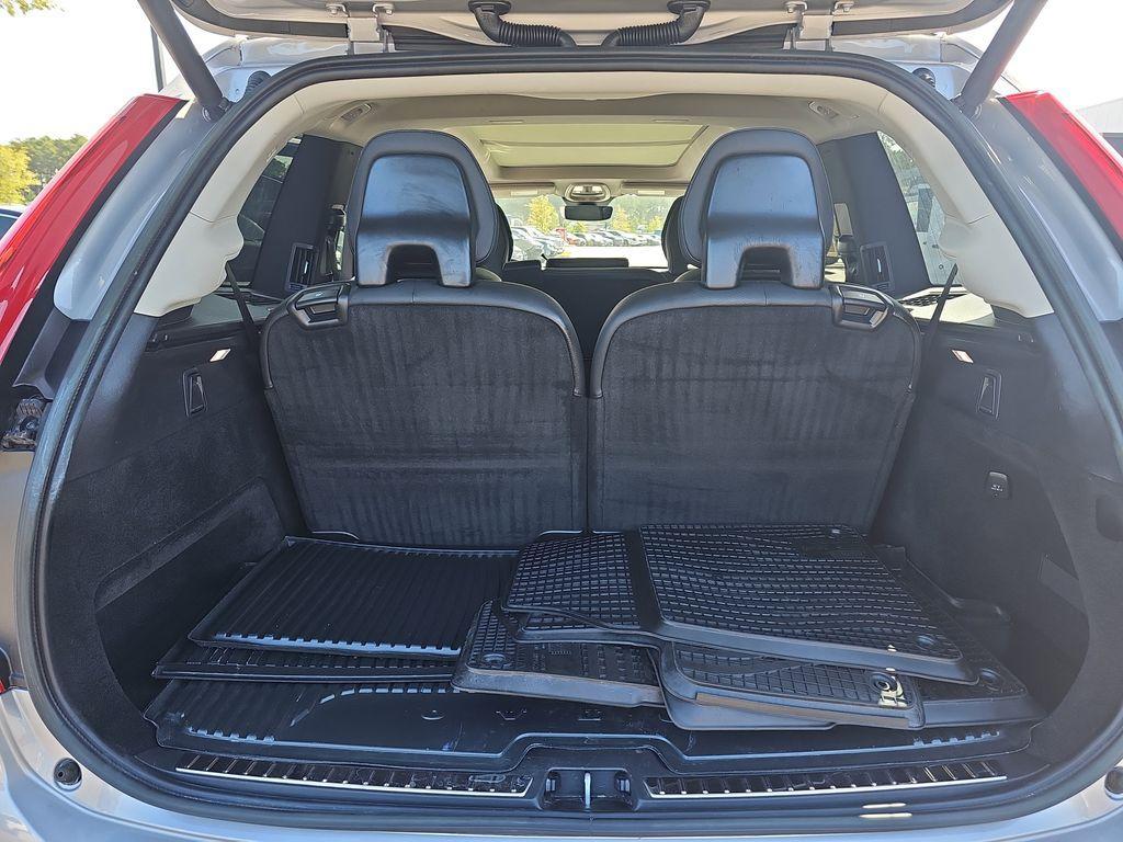 used 2024 Volvo XC90 car, priced at $37,200