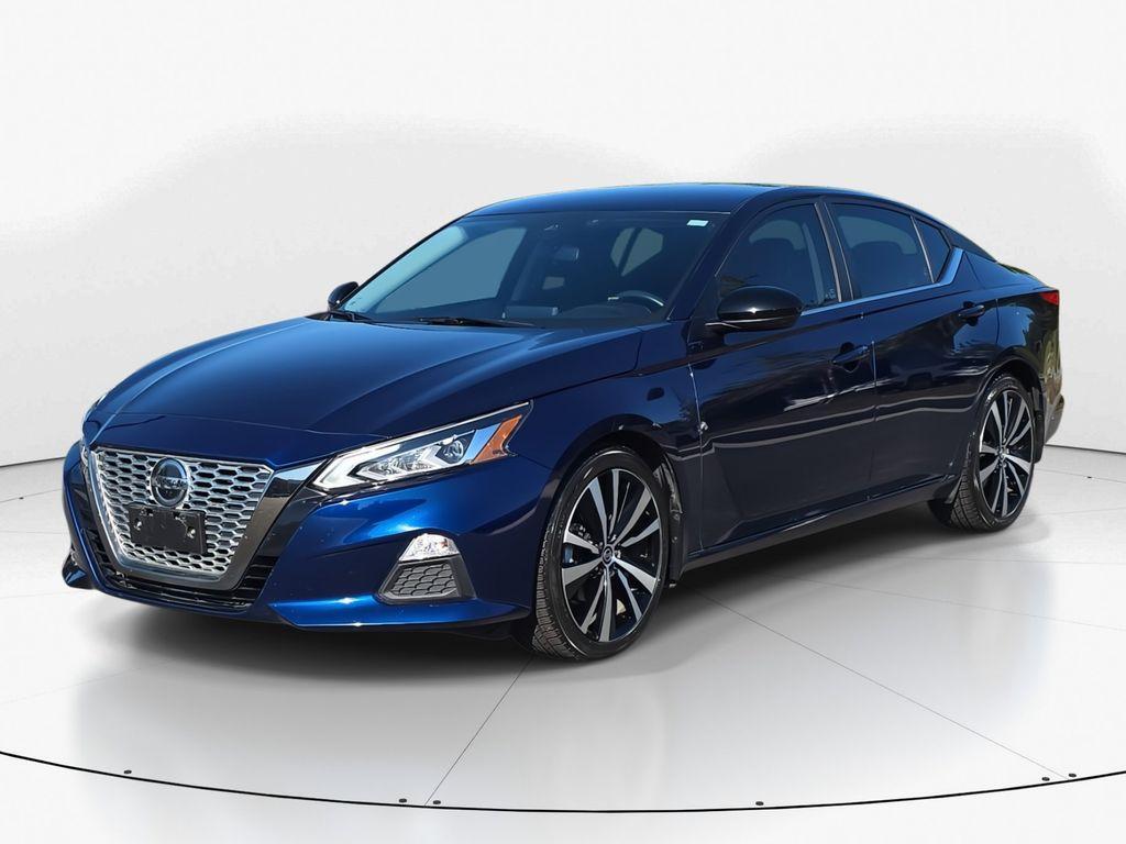 used 2022 Nissan Altima car, priced at $22,900