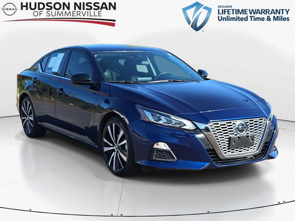 used 2022 Nissan Altima car, priced at $22,900