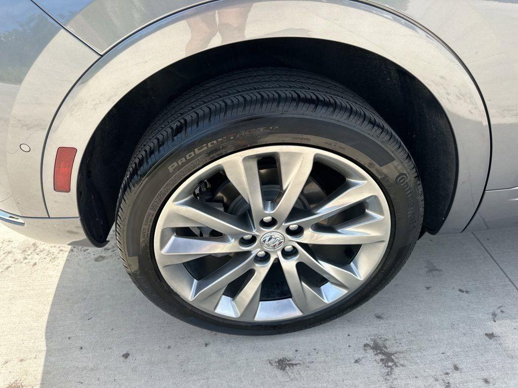 used 2022 Buick Envision car, priced at $26,500