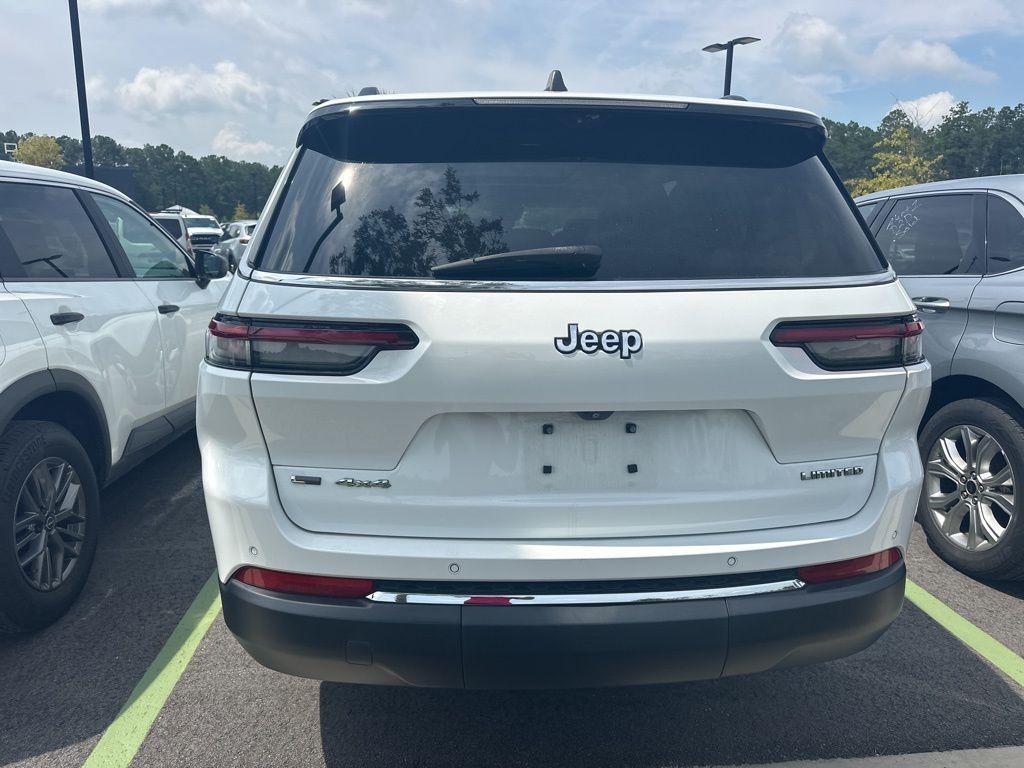 used 2021 Jeep Grand Cherokee L car, priced at $28,900