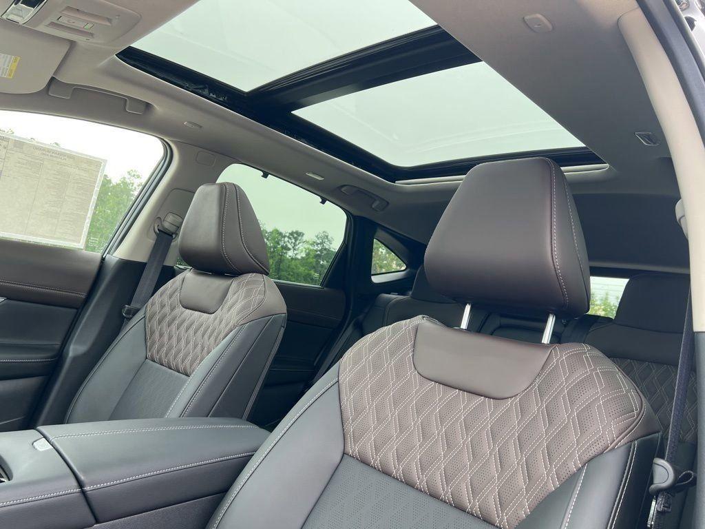 new 2025 Nissan Murano car, priced at $49,922