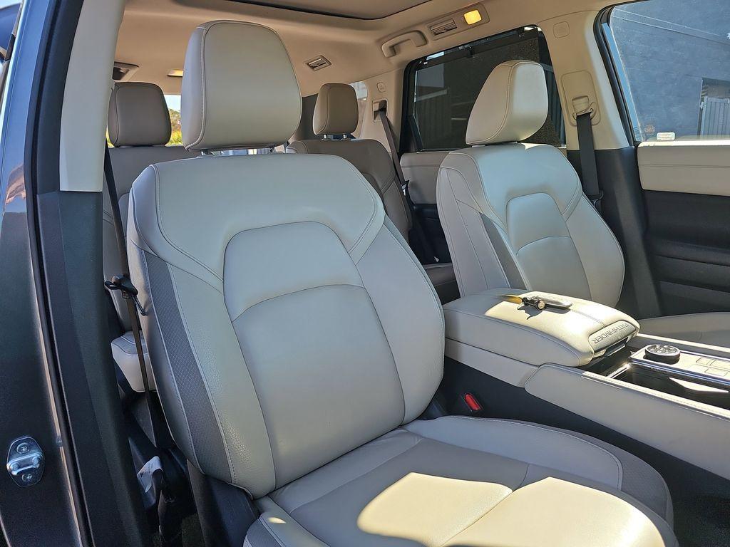 used 2023 Nissan Pathfinder car, priced at $29,200