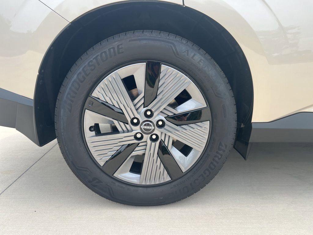 new 2025 Nissan Murano car, priced at $47,292