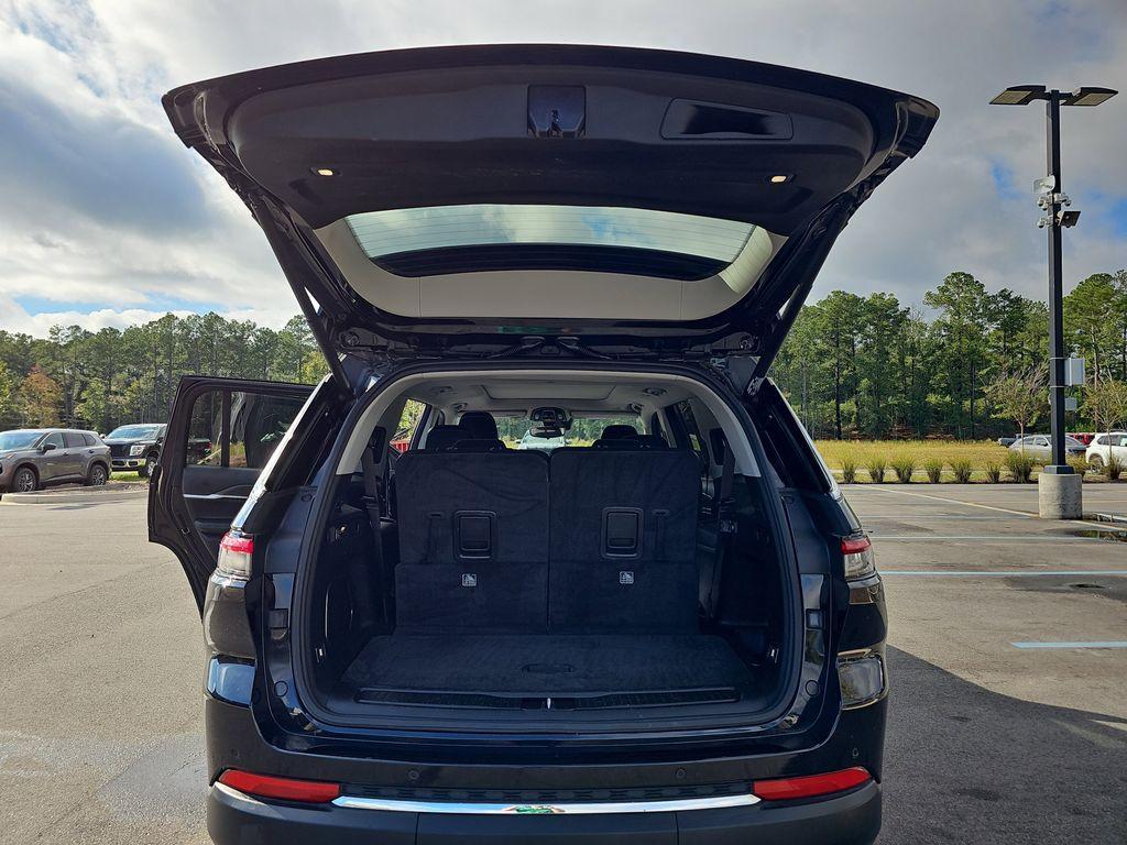 used 2021 Jeep Grand Cherokee L car, priced at $28,600