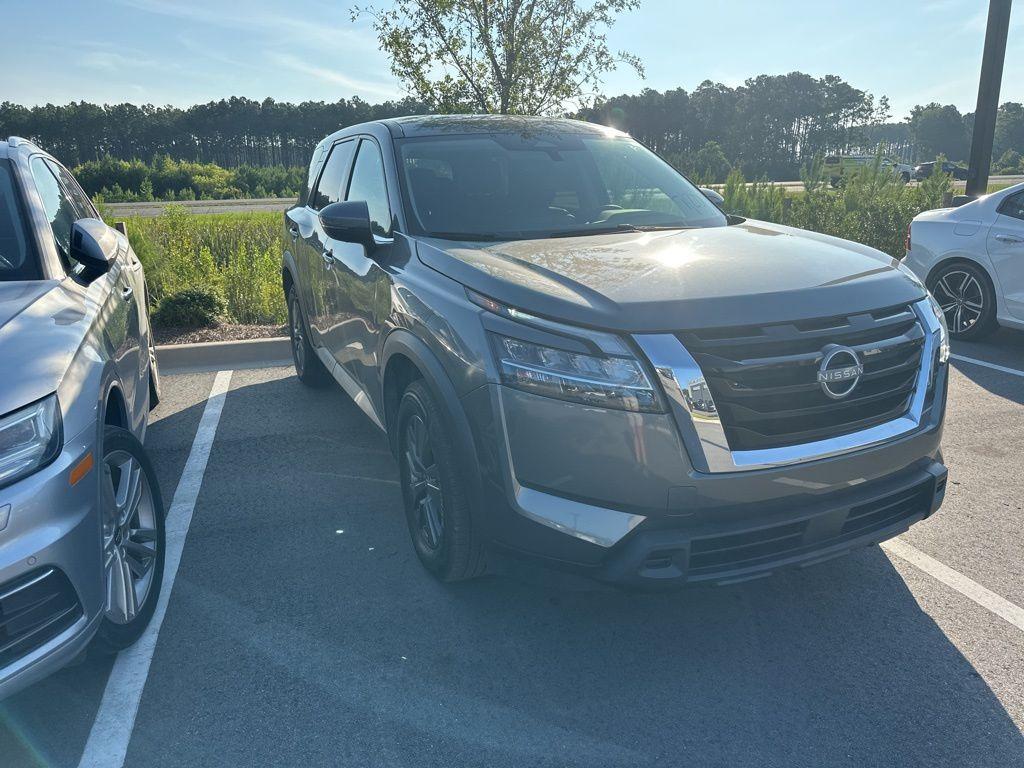 used 2022 Nissan Pathfinder car, priced at $27,400