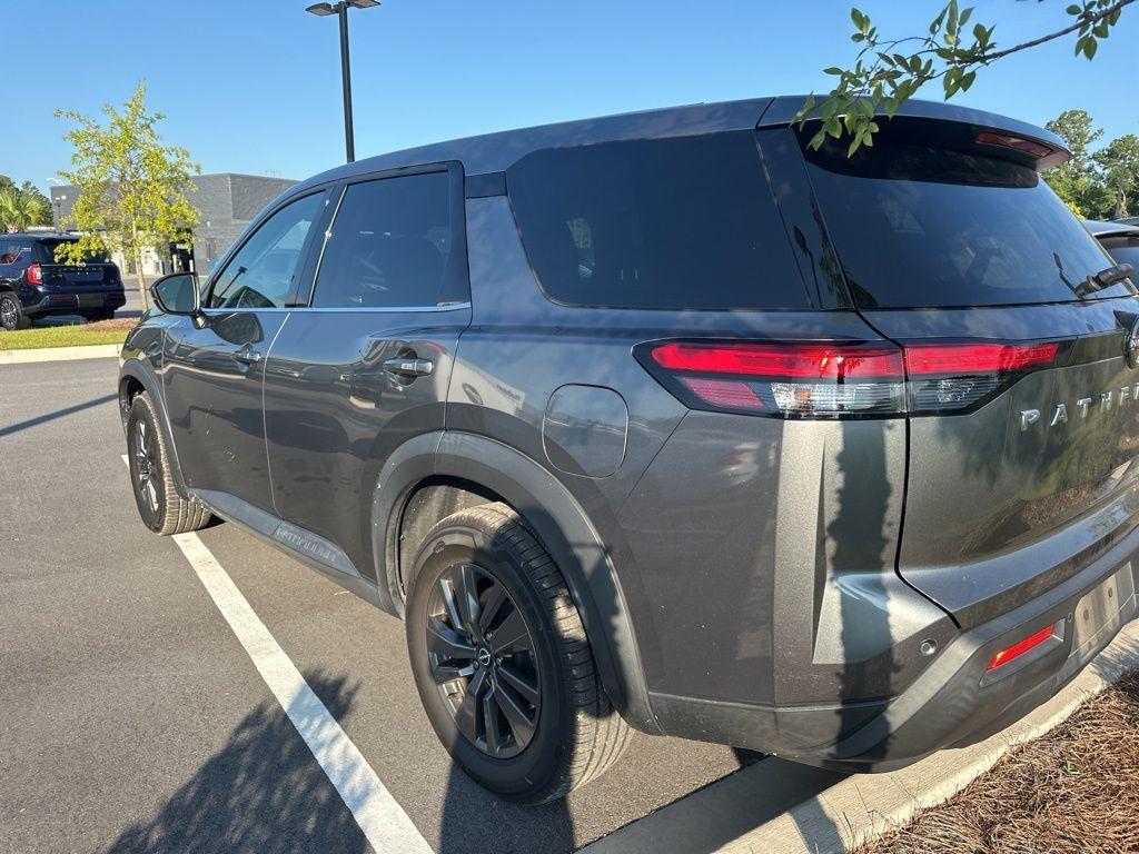 used 2022 Nissan Pathfinder car, priced at $27,400