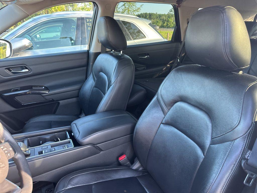 used 2022 Nissan Pathfinder car, priced at $27,400