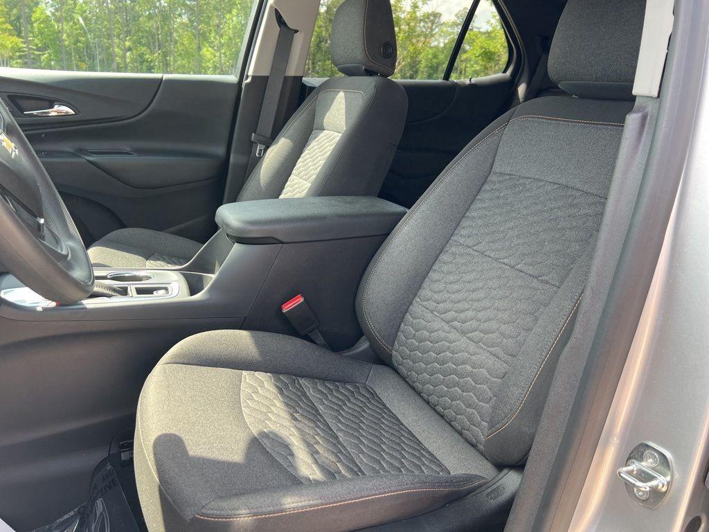 used 2021 Chevrolet Equinox car, priced at $20,200