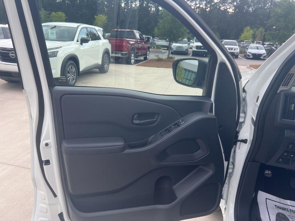 new 2025 Nissan Frontier car, priced at $34,758