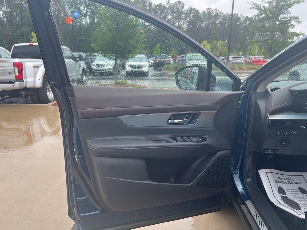 new 2025 Nissan Murano car, priced at $50,527