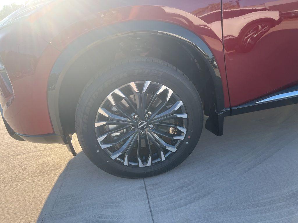 new 2025 Nissan Rogue car, priced at $43,354