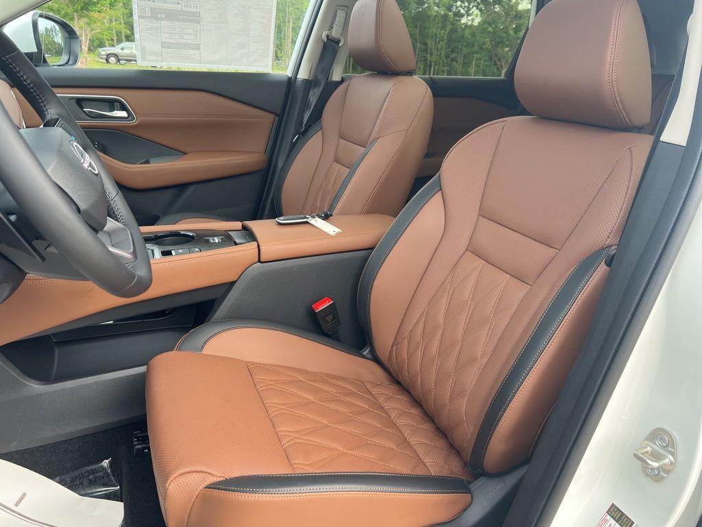new 2025 Nissan Rogue car, priced at $43,485
