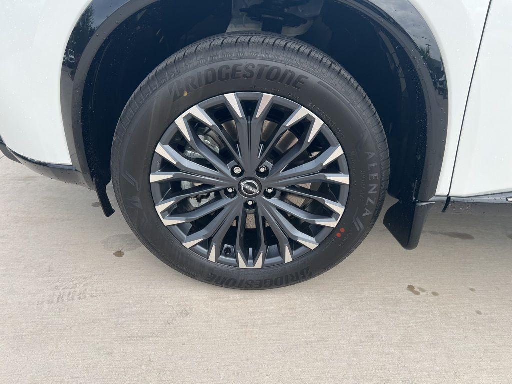 new 2025 Nissan Rogue car, priced at $43,485