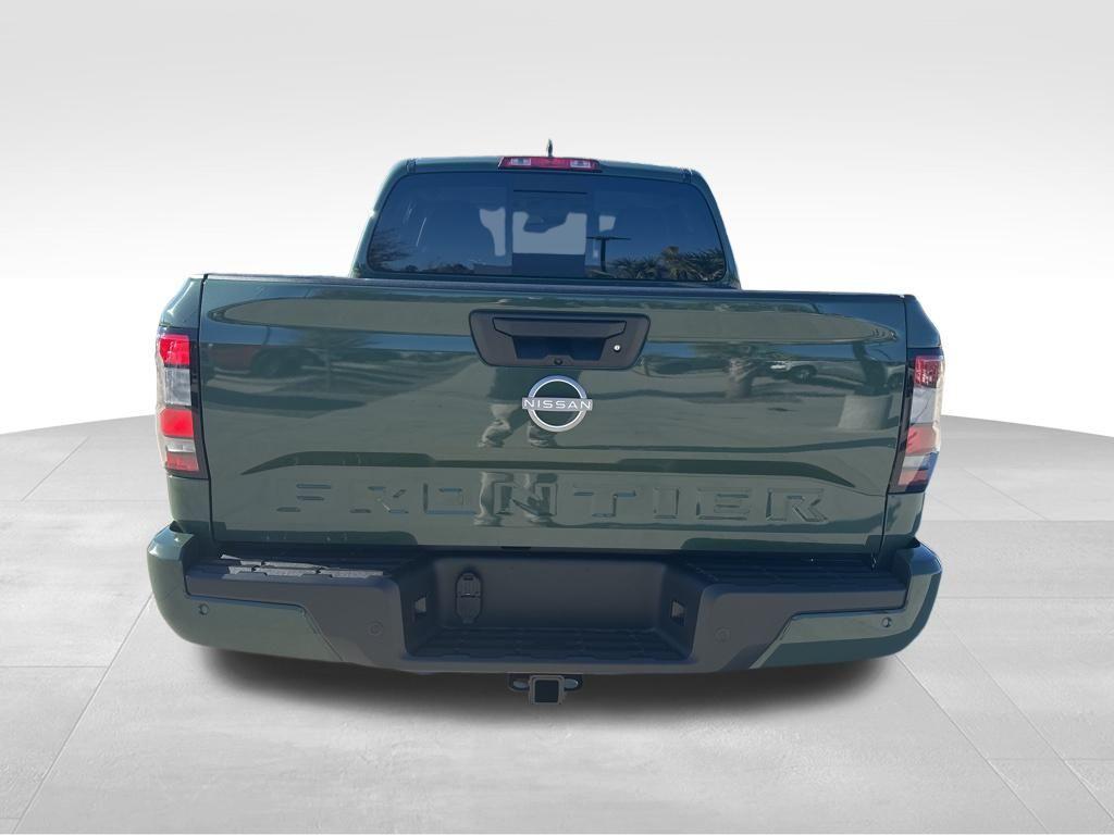 new 2025 Nissan Frontier car, priced at $38,018