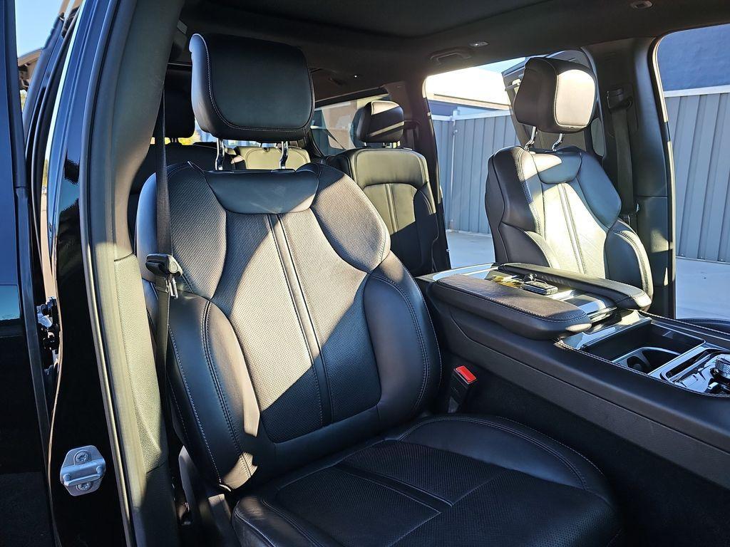 used 2022 Jeep Wagoneer car, priced at $43,900