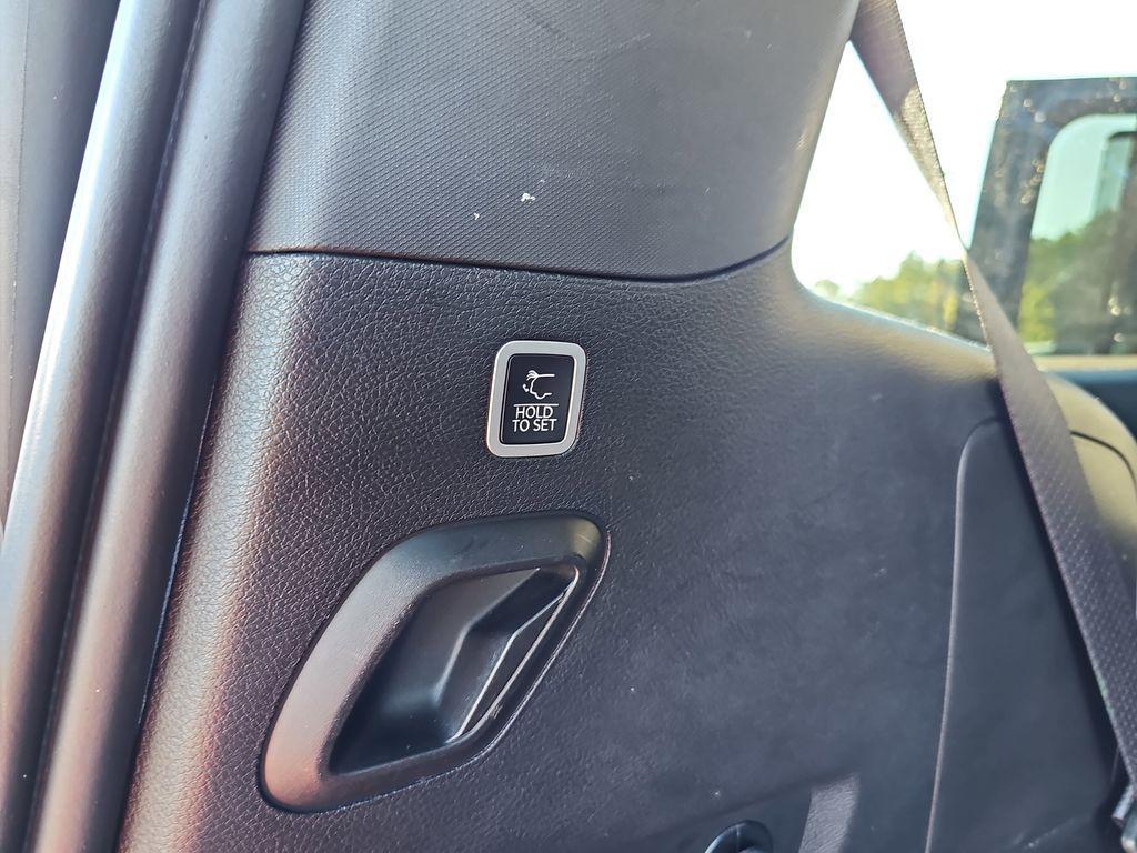 used 2022 Jeep Wagoneer car, priced at $43,900