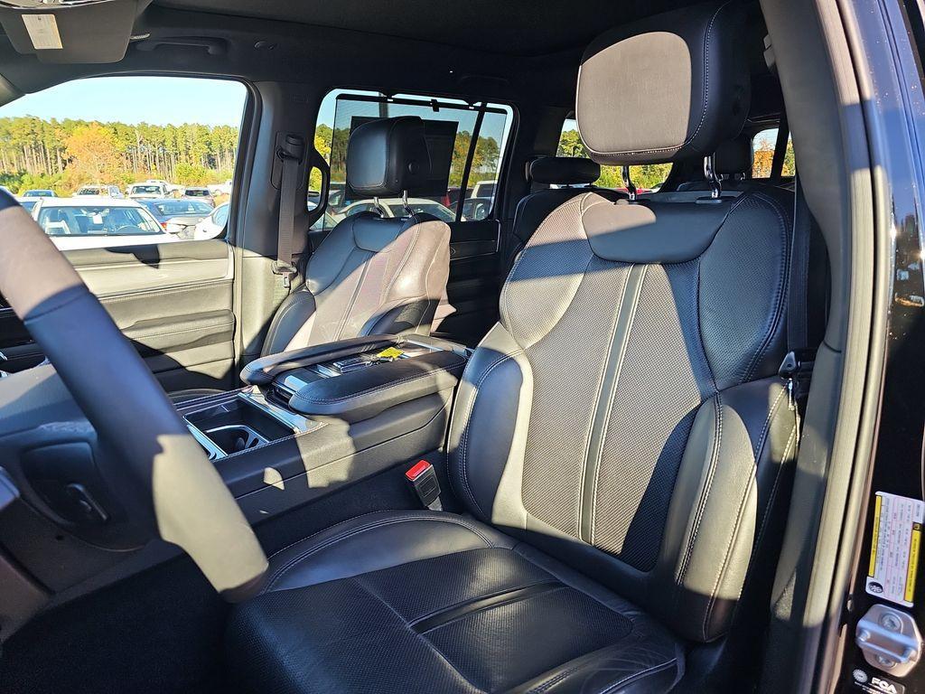 used 2022 Jeep Wagoneer car, priced at $43,900