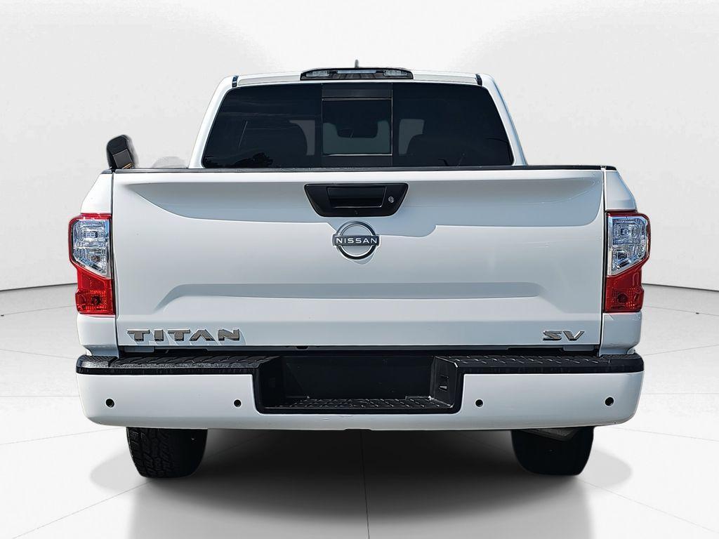 used 2023 Nissan Titan car, priced at $29,600