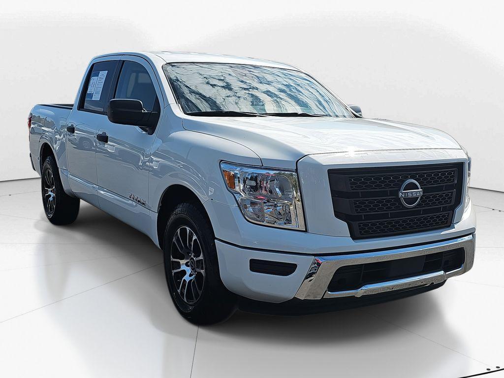 used 2023 Nissan Titan car, priced at $29,600