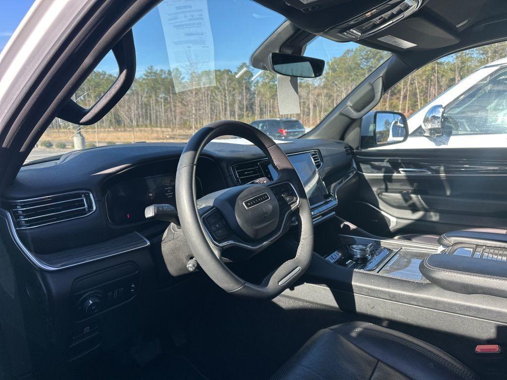 used 2022 Jeep Wagoneer car, priced at $40,995