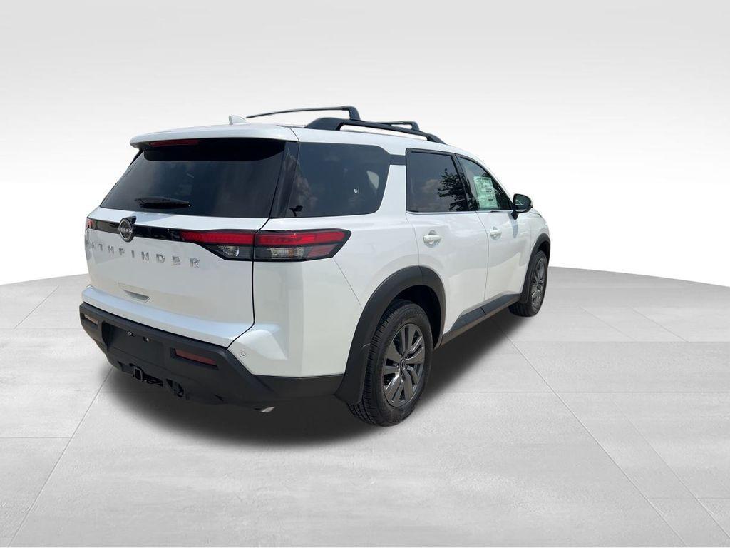 new 2025 Nissan Pathfinder car, priced at $41,685